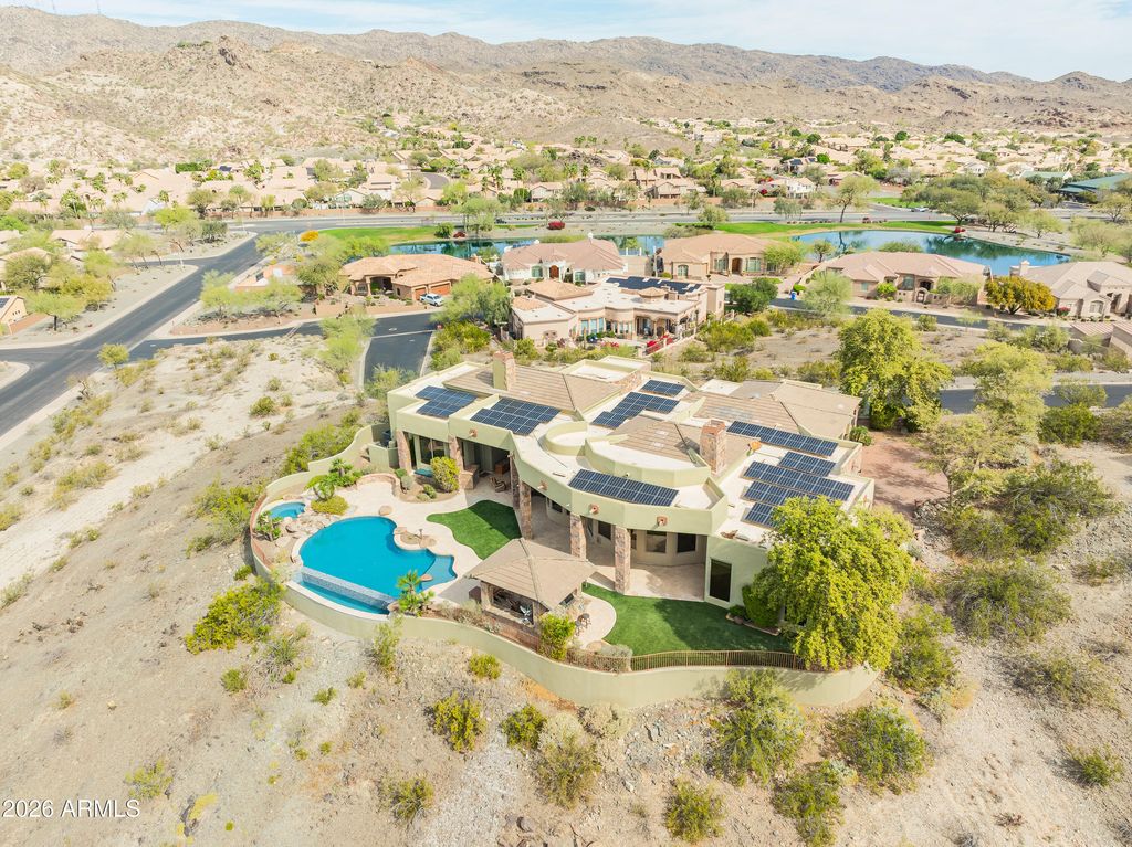 Image 43 of property listing at 1915 E MUIRWOOD Drive, Phoenix, AZ 85048