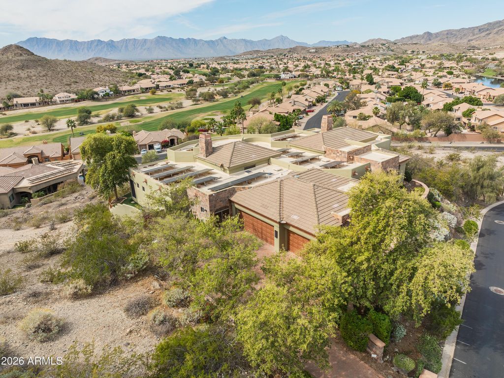 Image 48 of property listing at 1915 E MUIRWOOD Drive, Phoenix, AZ 85048