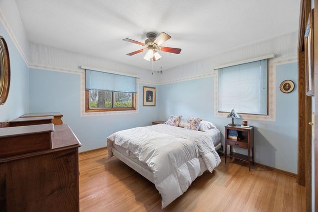 2740 Sherwood Road, Mounds View, MN 55112