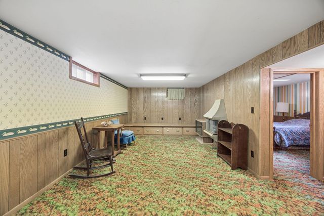 2740 Sherwood Road, Mounds View, MN 55112