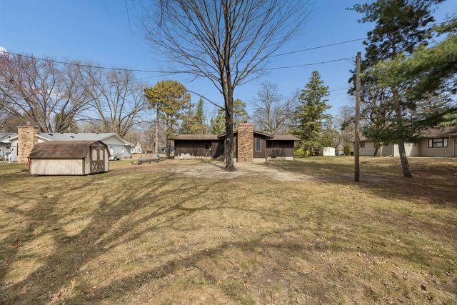 2740 Sherwood Road, Mounds View, MN 55112