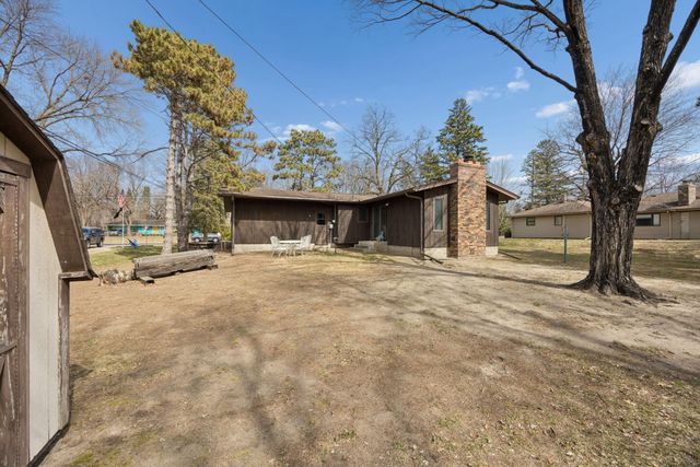 2740 Sherwood Road, Mounds View, MN 55112