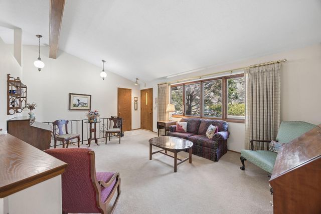 2740 Sherwood Road, Mounds View, MN 55112