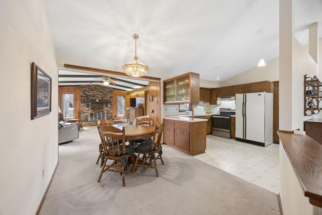 2740 Sherwood Road, Mounds View, MN 55112