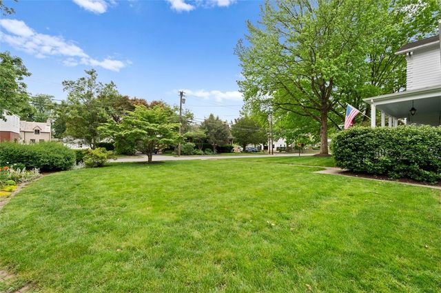 402 Maple Lane, Edgeworth, PA 15143