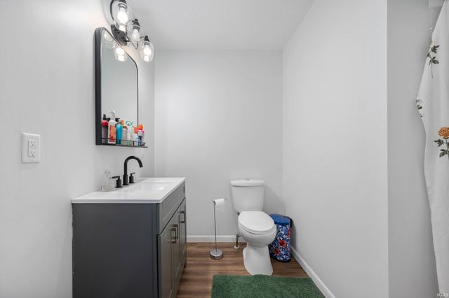 5808 W Jackson Street, Muncie, IN 47304