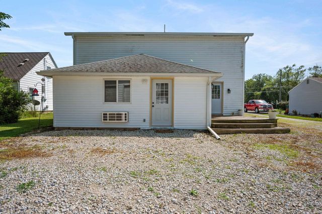 5808 W Jackson Street, Muncie, IN 47304