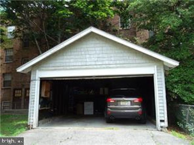 107 POPLAR AVE, Merchantville, NJ 08109