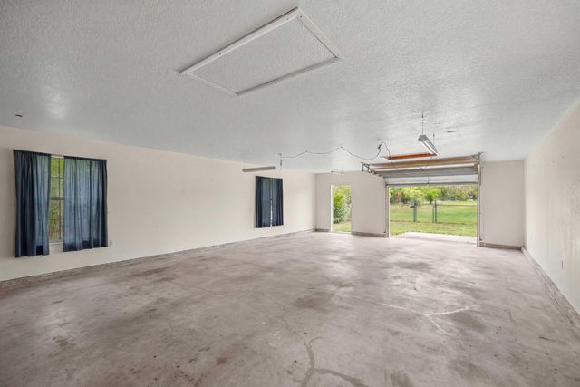 5337 SW 111th Lane Road, Ocala, FL 34476