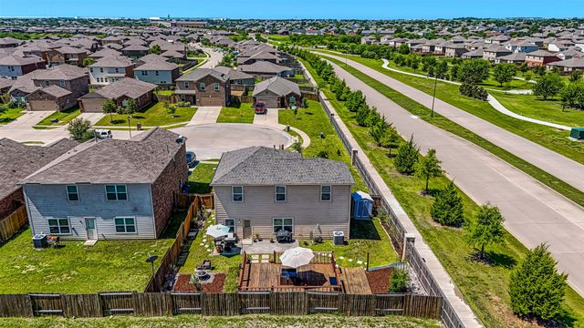 9460 Plum Court, Forney, TX 75126