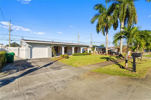 3521 NW 18th Pl, Lauderhill, FL 33311