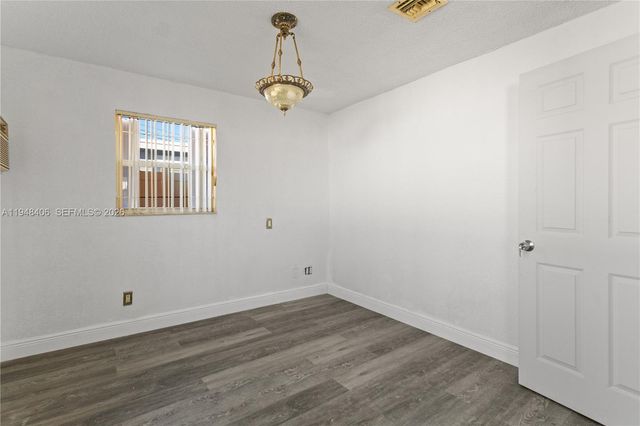 3521 NW 18th Pl, Lauderhill, FL 33311