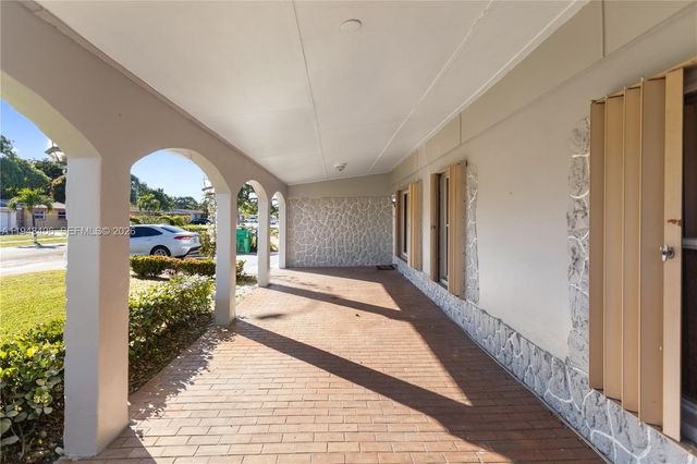 3521 NW 18th Pl, Lauderhill, FL 33311