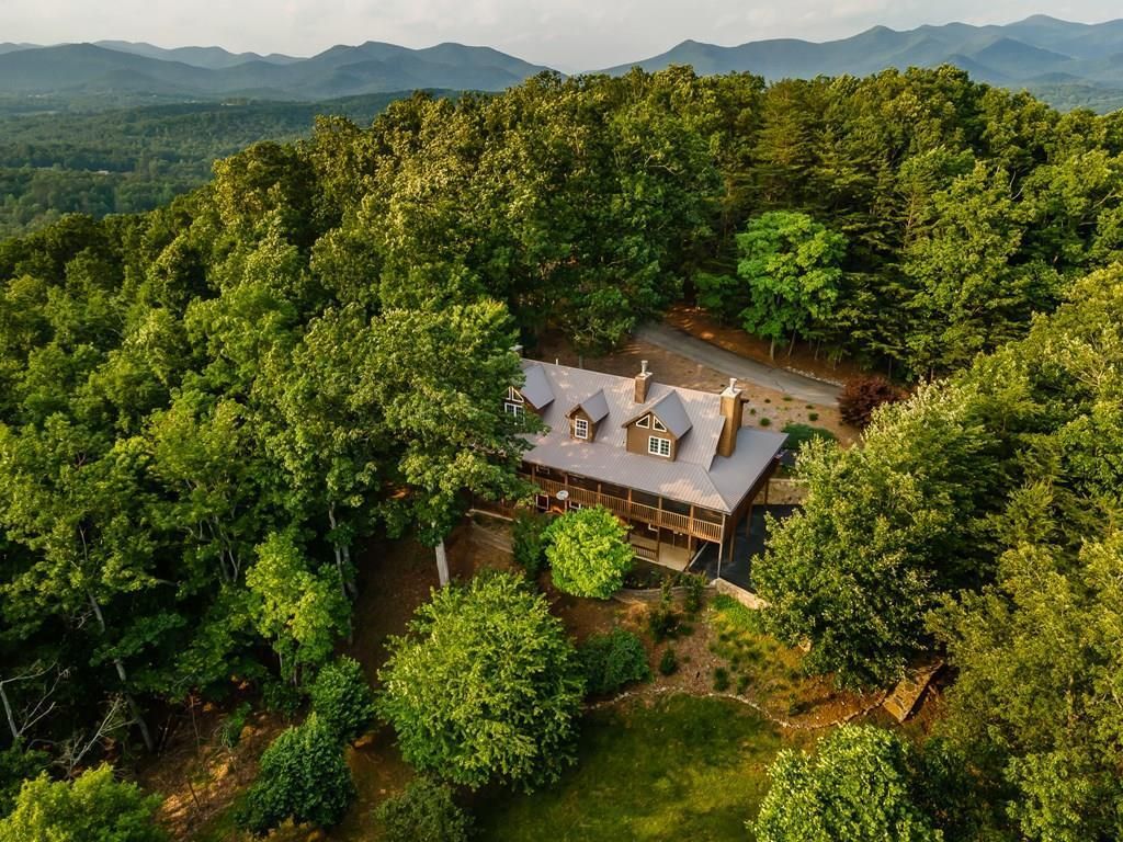 349 Moon Shadow View N, Blairsville, GA 30512