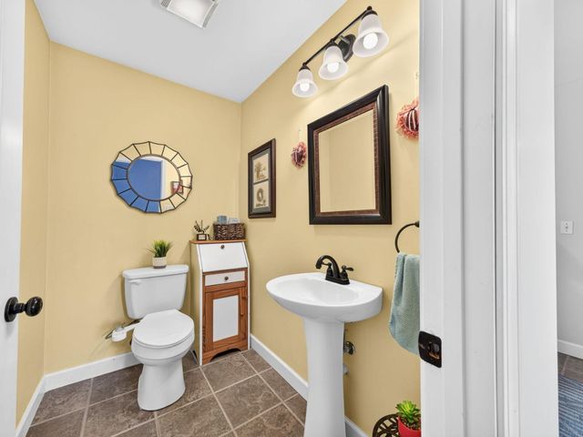 219 Zizka Dr, Sparta, TN 38583