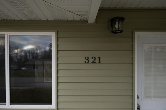 321 W Garfield Avenue, Mahnomen, MN 56557