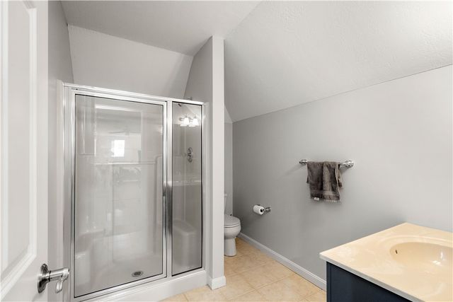 2333 Southampton Dr, Upper St Clair, PA 15241