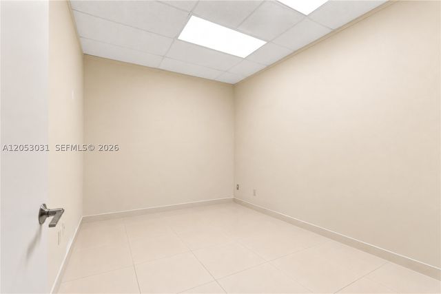 8125 NW 33rd St, Doral, FL 33122