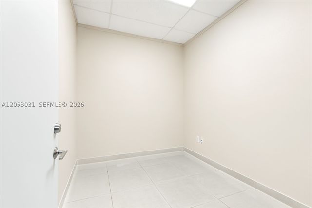 8125 NW 33rd St, Doral, FL 33122