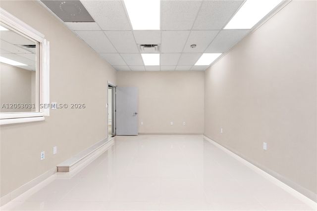 8125 NW 33rd St, Doral, FL 33122
