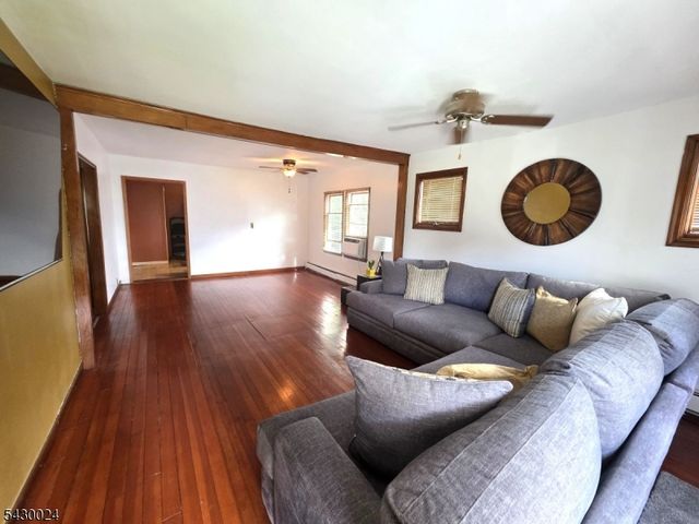 1108 Lower Ferry Rd, Ewing Twp., NJ 08618