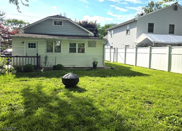 1108 Lower Ferry Rd, Ewing Twp., NJ 08618