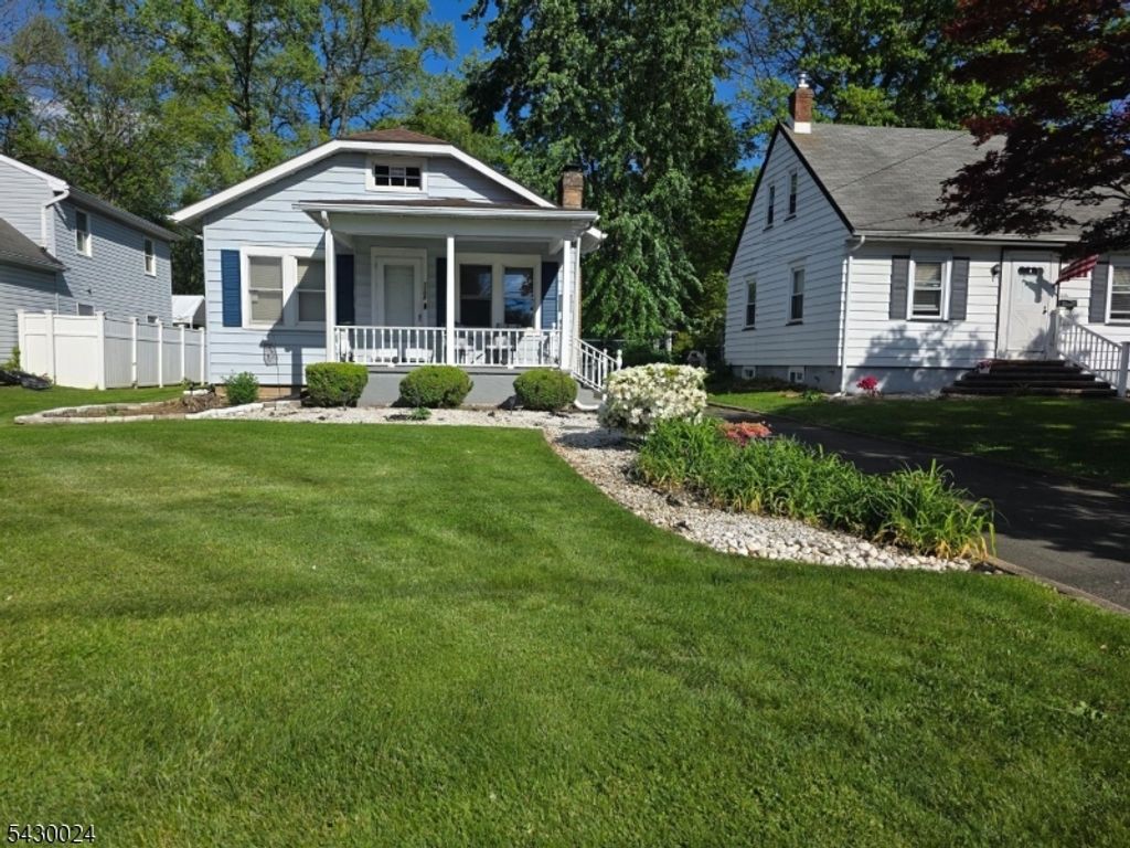1108 Lower Ferry Rd, Ewing Twp., NJ 08618