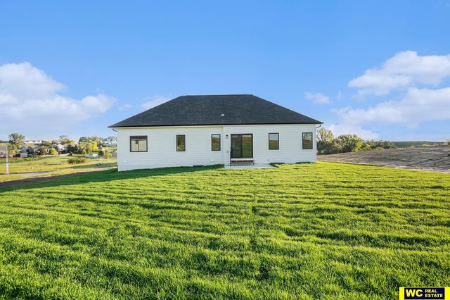 3103 Mulberry Drive, Blair, NE 68008