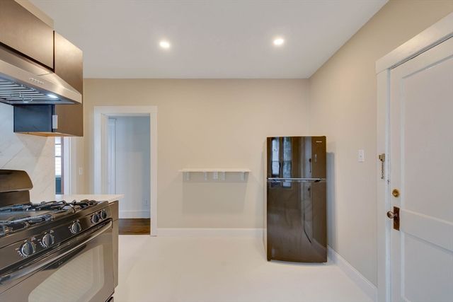 95 Landseer St, Boston, MA 02132