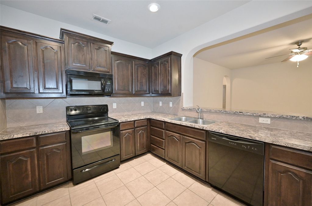 5921 Comanche Peak Drive, Fort Worth, TX 76179 — photo 5