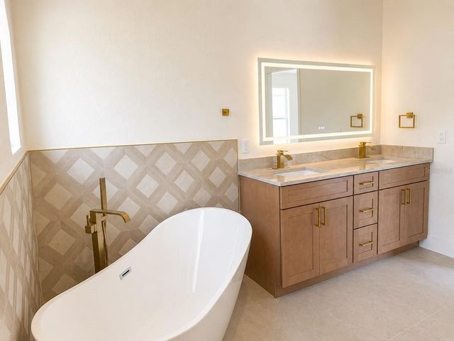 5112 LAVAL DRIVE, Orlando, FL 32839