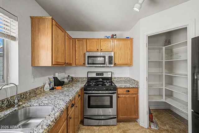 1080 E CHRISTOPHER Street, San Tan Valley, AZ 85140