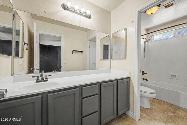 1080 E CHRISTOPHER Street, San Tan Valley, AZ 85140