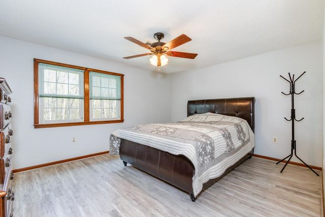 11 Mathew Drive, Merrimack, NH 03054