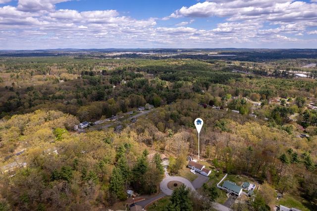 11 Mathew Drive, Merrimack, NH 03054