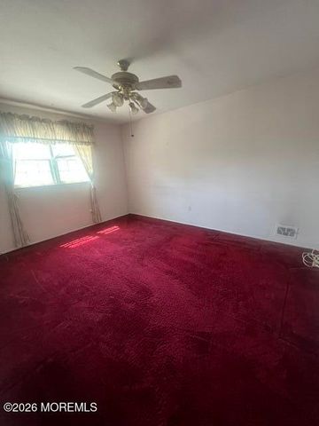 37 Jensen Road, Sayreville, NJ 08872