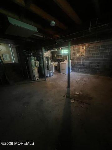 37 Jensen Road, Sayreville, NJ 08872