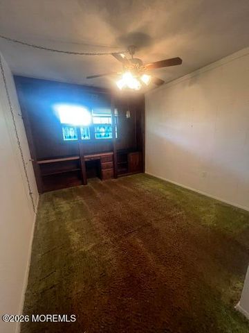 37 Jensen Road, Sayreville, NJ 08872