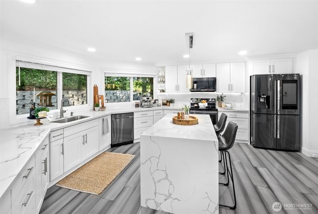 901 Brentwood Place, Everett, WA 98203