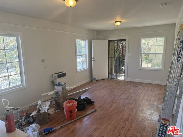 324 Douglas Street, Los Angeles, CA 90026