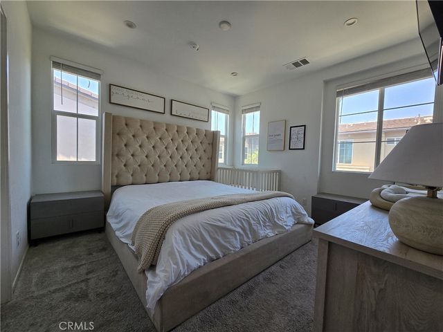 1014 Savi Drive 104, Corona, CA 92878