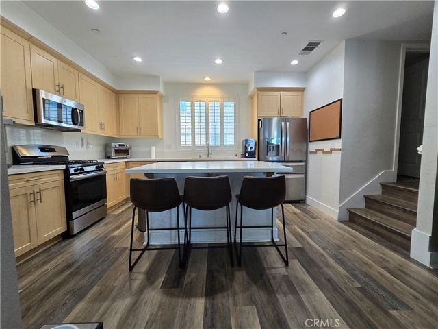 1014 Savi Drive 104, Corona, CA 92878