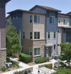 1014 Savi Drive 104, Corona, CA 92878