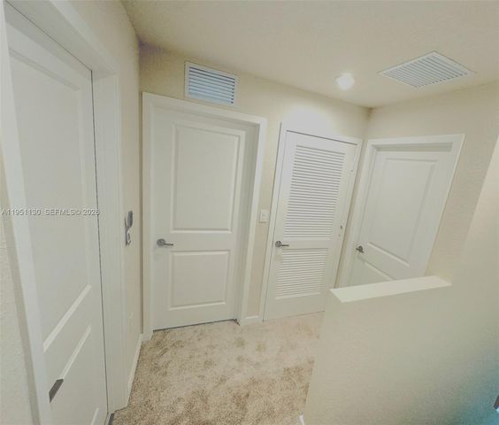 1054 NW 6 St 1054, Florida City, FL 33034