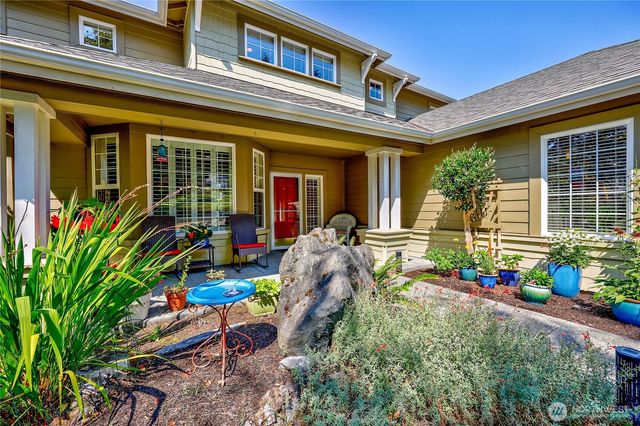 79 Clear View Place, Port Ludlow, WA 98365