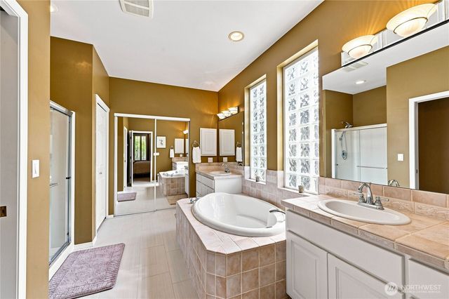 79 Clear View Place, Port Ludlow, WA 98365
