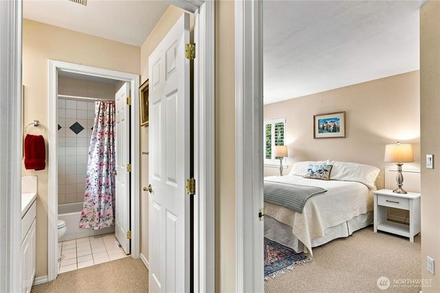 79 Clear View Place, Port Ludlow, WA 98365