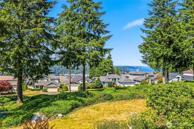 79 Clear View Place, Port Ludlow, WA 98365