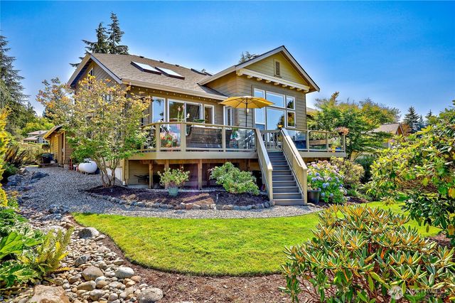 79 Clear View Place, Port Ludlow, WA 98365