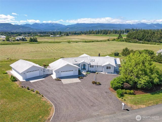 141 Kiwi Lane, Sequim, WA 98382